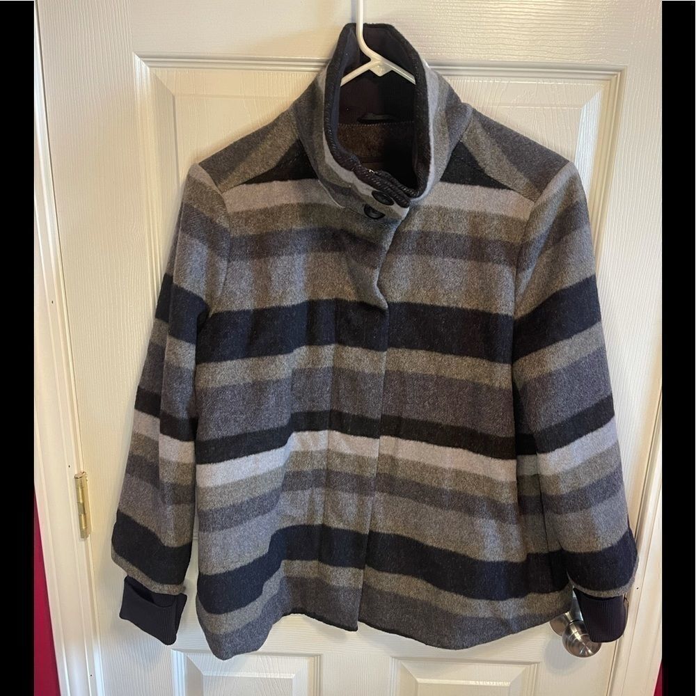 Prana recycled wool coat sz M